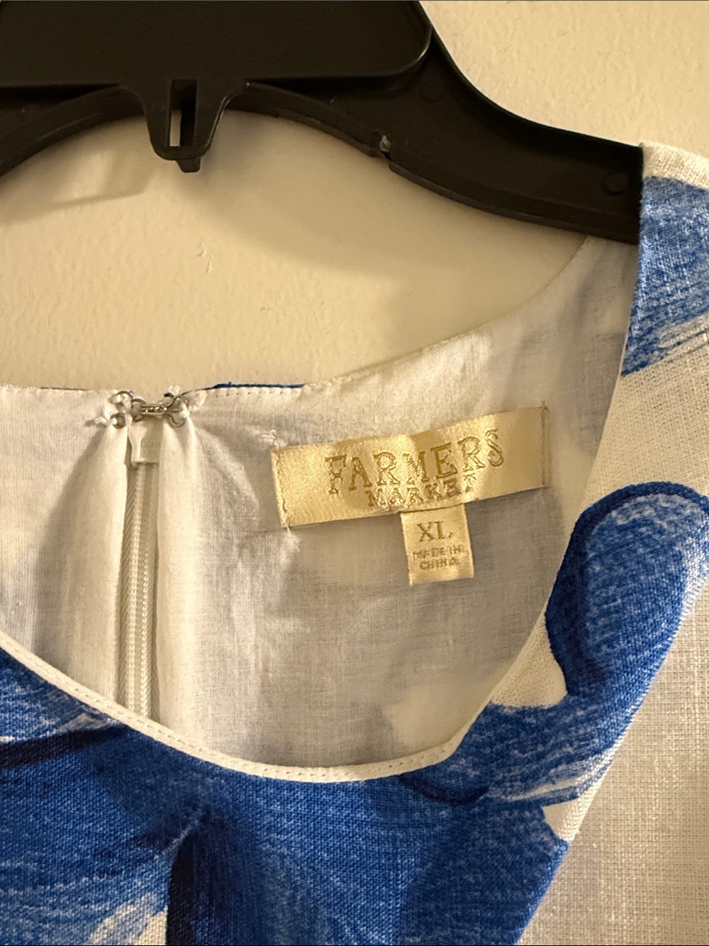 Blue & White Sleeveless Tassel Hem Shift Dress - Picture 2 of 7
